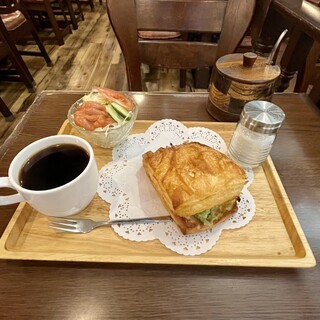 喫茶ドニエ_0