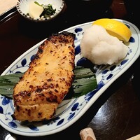 伊豆の旬 やんも 丸の内店 - 