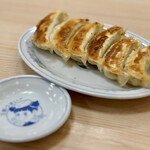 ぎょうざの満洲 - 料理写真:
