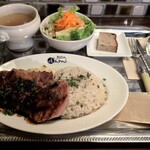 Bistro d'ami - 豚ロースのグリルＳＥＴ全景