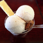 シーガル - いちごアイス