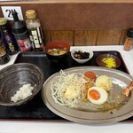 赤丸食堂 - 
