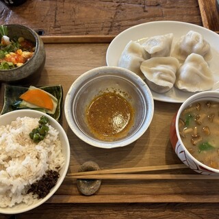 江南水餃店_1
