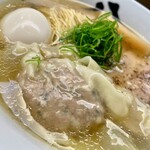 銀座 八五 - 【30食限定】ラビオリグルマンディーズ中華そば(2,200円)