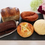 アルムのパン - 料理写真: