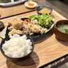 おむすび酒場 えのま - 唐揚げ定食@880