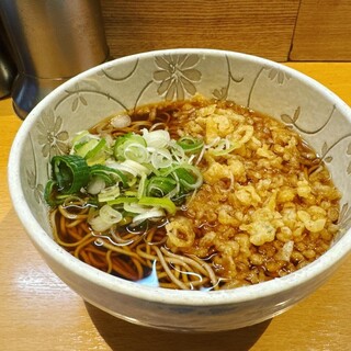 彩彩_0
