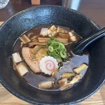 ライフイズビューティフル らぁ麺アンドカフェバー - 