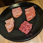 焼肉 ジャンボ - 
