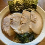 横浜家系ラーメン 満月家 - 料理写真: