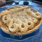 三輪そうめん流し - まぁまぁ固茹ででした
