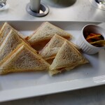 ザ・プリンス - 料理写真:ホットサンド2100円　これ高杉くん　