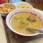 スガキヤ - 料理写真:ラーメンAセット 五目サラダ