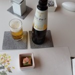 志摩津 - 前菜の胡麻豆腐。