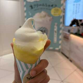 発酵バター専門店HANERU&生クリーム専門店MILK_1