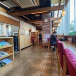 コメダ珈琲店 - 店内