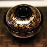 仙郷樓 奥の樹々 - 