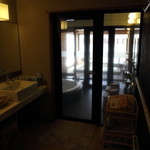 仙郷樓 奥の樹々 - 