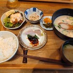 宮崎風土 くわんね - 我慢できず撮影前に少し食べました