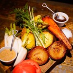 WE ARE THE FARM - 