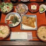 庭園お食事処 信楽 - 筍たっぷり春巻御膳(\1,800)