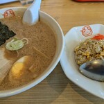 ラーメンだるまや - 