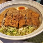 農家食堂はるな - 南部福来豚のカツラーメン