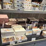 シェ・シバタ - 