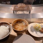挽肉と米 - 