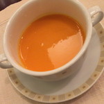 インペリアルバイキング サール - ディナーバイキング・土日祝日（８，７００円＋サービス料１０％）のキャロットのスープ　カルダモン風味２０１５年３月