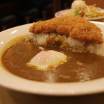 Kare Shoppu Shi Ando Shi - 三元豚ロースかつカレー