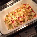 インペリアルバイキング サール - ディナーバイキング・土日祝日（８，７００円＋サービス料１０％）の石巻産　白身魚の香草パン粉焼き　ホワイトアスパラガス添え２０１５年３月