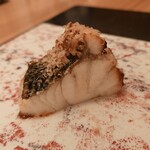 汐見 - スズキ鱗焼き/カラスミ/春キャベツ