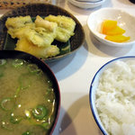 Kamatani - 穴子天、ご飯、味噌汁