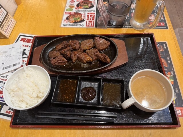 ステーキと肉丼食堂 肉のまるや 佐賀駅店