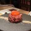 焼肉 黒田 - 炙りユッケ