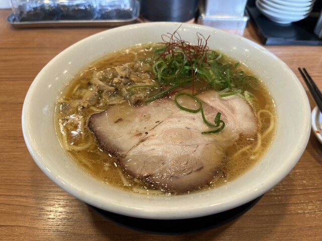 ラーメンたろう 三宮本店 - 三宮（神戸市営）/ラーメン | 食べログ