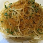 アルティスタ， - しらすと松の実のパスタ