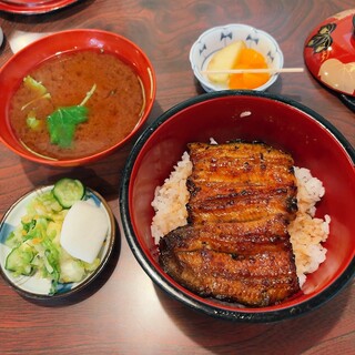 うなぎ 三由_1
