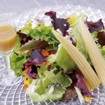 STORY - やっぱ食べる前はサラダが体に優しい♪