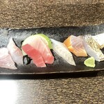 酒鮮ばんだい - お造り　アイナメや中トロ、養殖の金華サーモン、タコの脳天など内容が凝っています♡