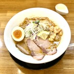 麺彩 こはね - 料理写真:【限定】濃厚甘海老のサワークリーム添え　特製トッピング