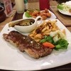 Oasis Restaurant&bar - 料理写真:ステーキ　えびのフリッター