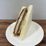 チェストベーカリー - 