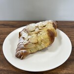 チェストベーカリー - 