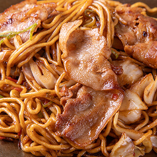 職人技が光る当店自慢の焼そば◆焼き加減と麺の食感にこだわり