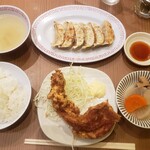餃子エイト - 