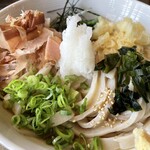 地粉うどん わだち草 - 