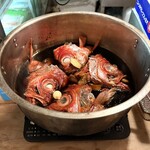 魚熊鮮魚店と立ち飲みぼてふり - 