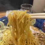 天鳳 - 麺ばり、大盛り。麺リフト